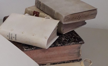 Banner_volgarizzamenti ed edizioni commentate nel fondo antico della biblioteca